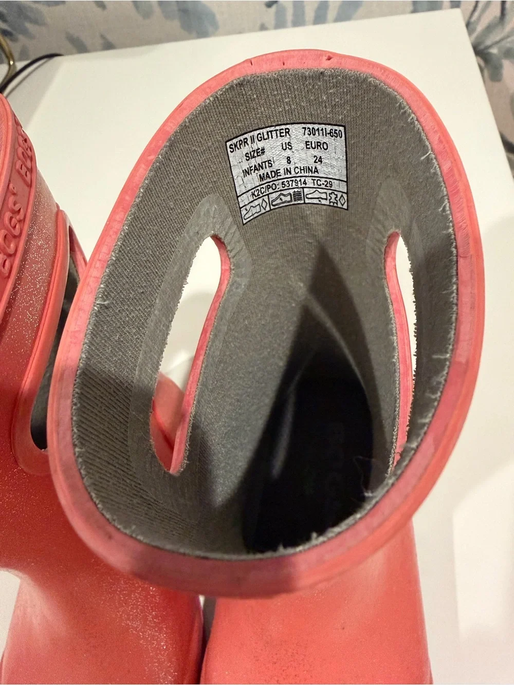 Bogs Skipper II Waterproof Pink Pull-On Rain Boots with Handles Toddler size 8